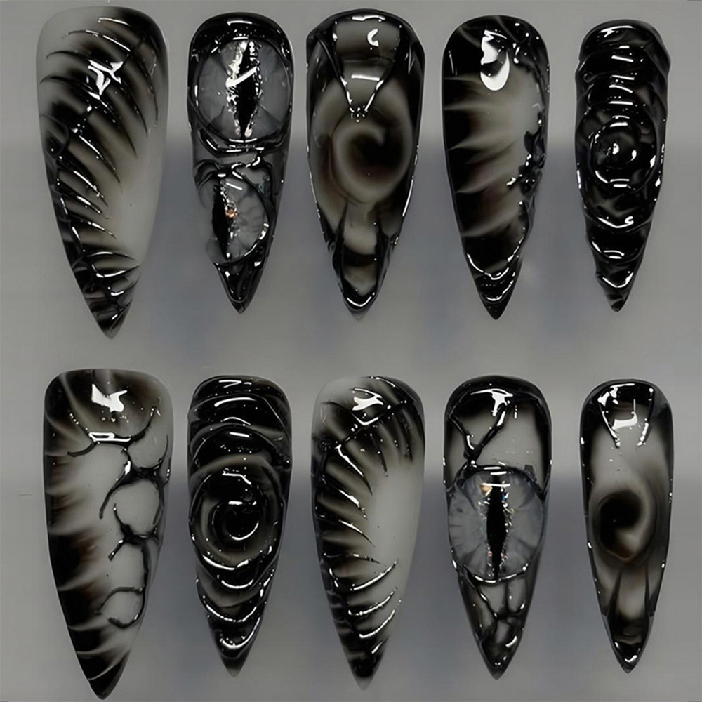 เล็บปลอมสไตล์กอธิคแบบสติเลตโต  - Nail Art Press On บทวิจารณ์และราคา